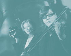 Mary & Gwen, Photo by Erik Hill/Anchorage Daily News